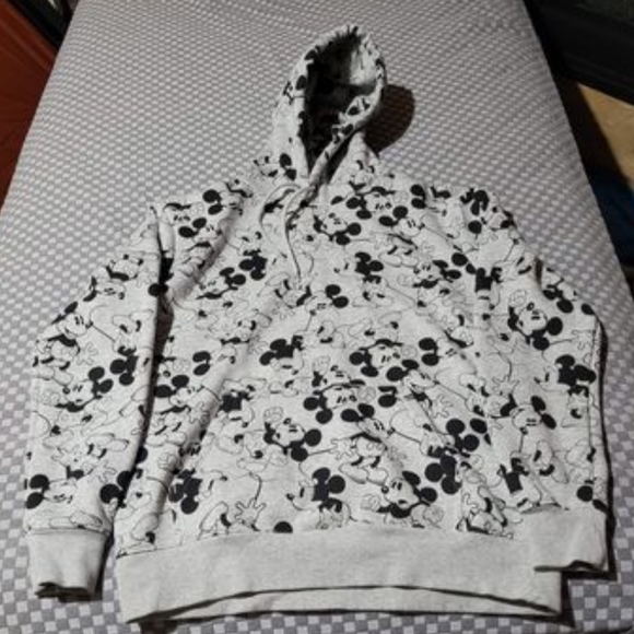 Men's Disney Mickey Mouse Hoodie - Picture 2 of 2